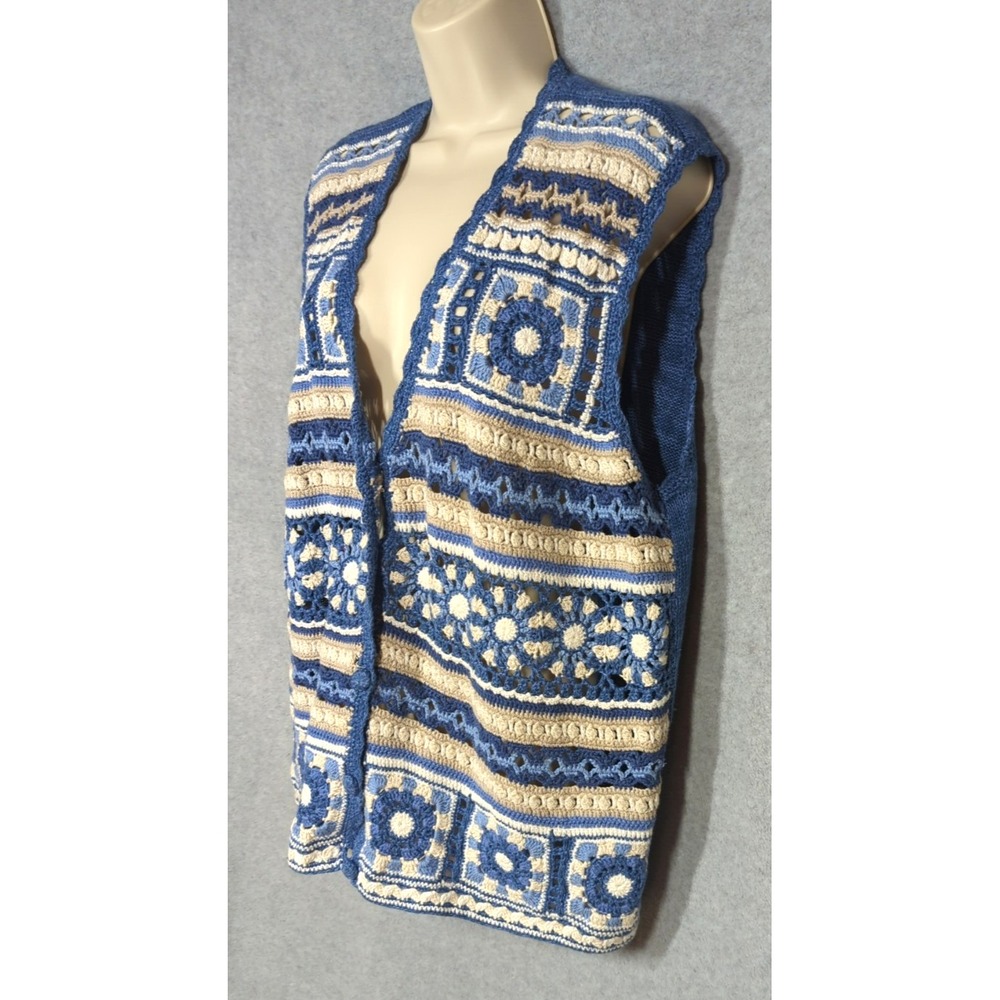 Vintage Napa Valley Crochet Sweater Vest Women L Shades of Blue Boho Festival